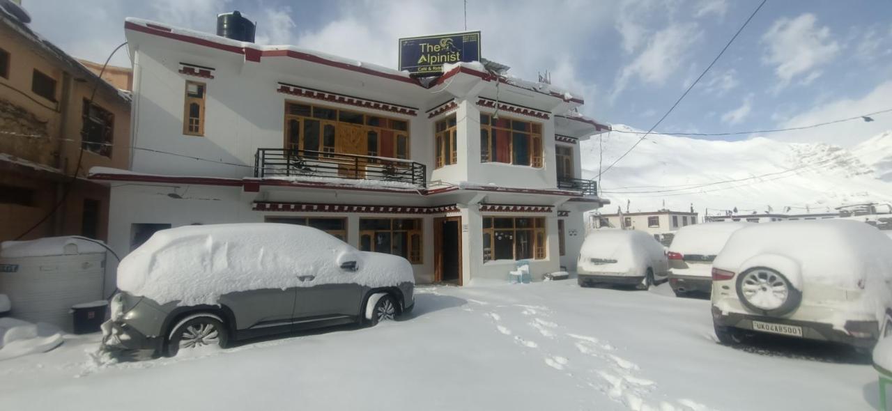 Hotel The Alpinist Cafe And Retreat Kaza Exteriér fotografie